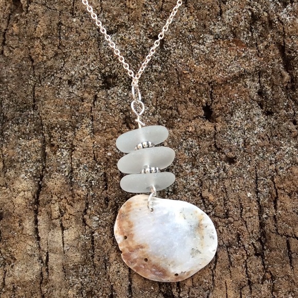 SEAGLASS Abalone Shell & Bali Bead Necklace - Picture 2 of 3